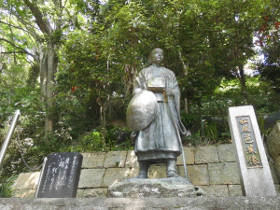 ギ  IO䎛