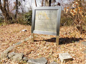 �O���O�p�_�́A�S����3���_�ȏ゠��܂��B